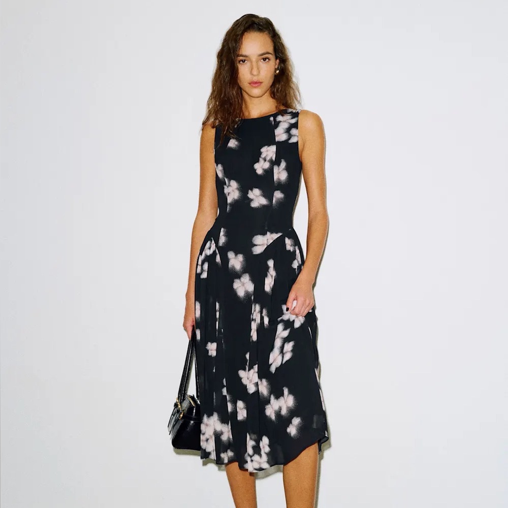 Reformation Anelis Dress Black and White Floral